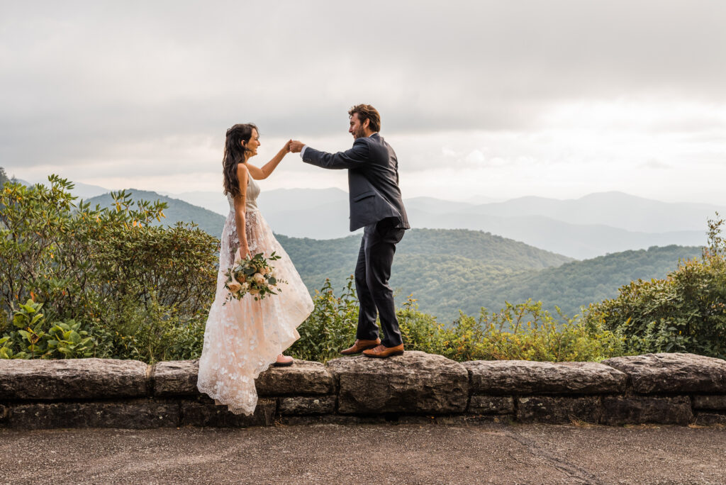 Eloping couple on the Blue Ridge Parkway